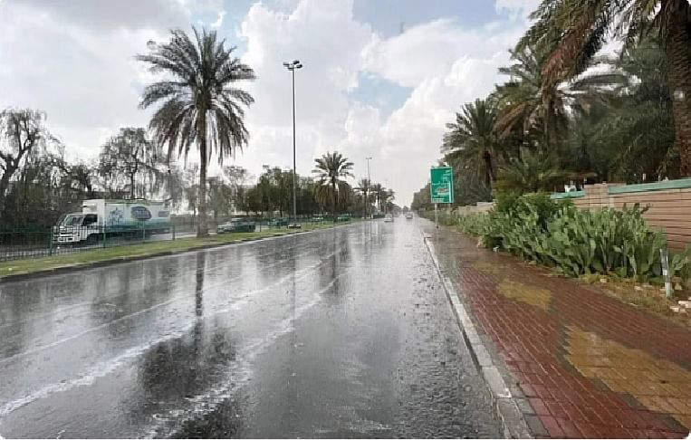 الحصيني:-أمطار-متفاوتة-ومتفرقة-في-عدة-مناطق